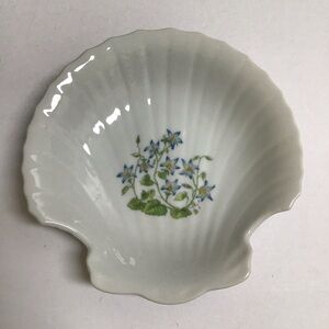 Vintage Takahashi Blue Floral Shell Shape Soap Dish Vanity Trinket Sea Japan
